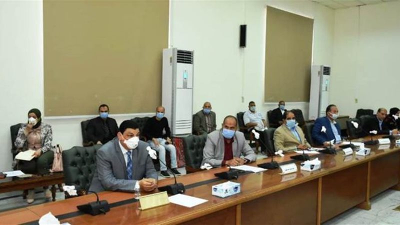 محافظ الشرقية يترأس