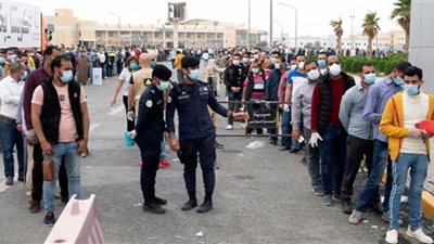 تعرف على الموعد الجديد لعودة العالقين المصريين من الكويت