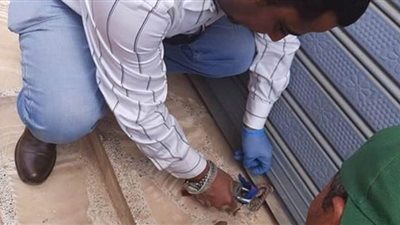 لمنع التجمعات.. تشميع 