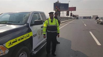 السجن 3 أشهر وغرامة 500 جنيه.. عقوبة 10 مخالفات مرورية