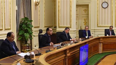 عبد الرازق الزنط: عودة العمال للإنتاج بعد عيد الفطر ضرورة حتمية