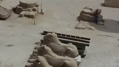 الآثار تكشف طريقة ترميم 29 تمثالا لكباش معبد دندرة بالكرنك