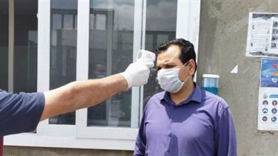 حملات تفتيشية على 51 منشأة صناعية بالشرقية لمواجهة كورونا | صور