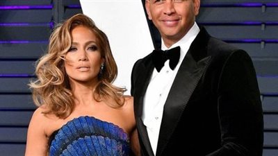 تأجيل زفاف جينفر لوبيز وأليكس رودريجز بسبب فيروس كورونا