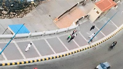 قوات الأمن تفض تجمعات للمواطنين بكورنيش الإسكندرية