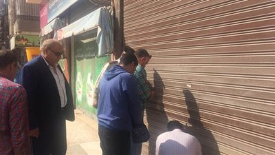 إغلاق كافتيريا لاختراق تعليمات الحظر فى الإسكندرية