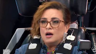 رامز جلال لريهام عبد الغفور: ليه الفردة الطيبة تعمل أدوار جريئة؟ | فيديو