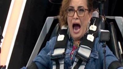 انهيار ريهام عبد الغفور في مواجهة الثعبان والكابوريا | فيديو