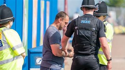 الشرطة البريطانية تعليقاً على وعي المواطنين: نحارب في معركة خاسرة| صور