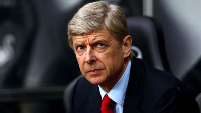 فينجر ينحاز لمبابي ونيمار ويتجاهل محمد صلاح في خلافة ميسي ورونالدو