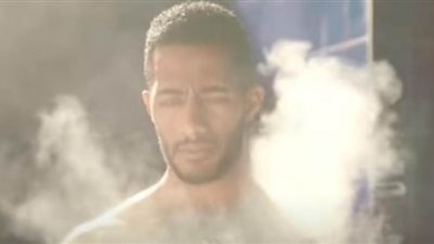 لماذا يحب محمد رمضان خلع ملابسه في كل مسلسلاته؟