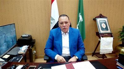 بعد وقف موظفين بسبب كورونا.. محافظ الشرقية: 