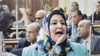 برلمانية تطالب بمنع المواطنين من الخروج أسبوعين لمواجهة كورونا