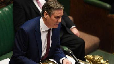 المعارضة البريطانية تنتقد خطة جونسون حول كورونا