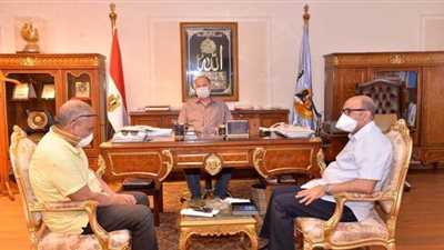 “صحة أسيوط”: تنفيذ إجراءات الحجر المنزلي للمخالطين لمصابي فيروس كورونا