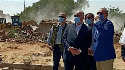 آخر تطورات إزالة إسطبلات الخيول بمنطقة النزهة