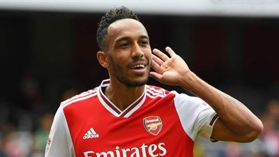 ريال مدريد يتمسك بالتعاقد مع أوباميانج