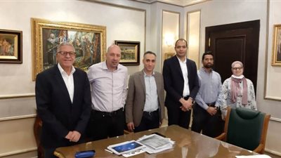 هشام حطب يجتمع برئيس اتحاد الكرة الطائرة | صور