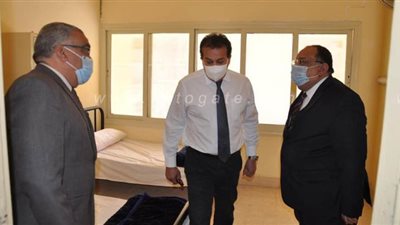 عبد الغفار وماجد نجم يتابعان جاهزية المدينة الجامعية بالمطرية لاستقبال العائدين من الخارج