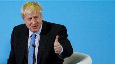 جونسون: مناطق مختلفة من بريطانيا ستظل تحت الإغلاق لفترة أطول