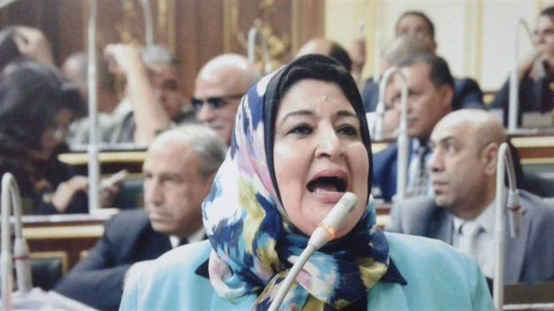 الدكتورة شادية ثابت