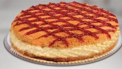 لعشاق الحلويات.. طريقة عمل كنافة التشيز كيك | فيديو