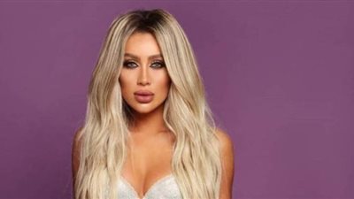 مايا دياب تصور أغنية جديدة وتطرحها خلال أيام