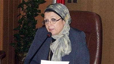 نائبة تطالب بمراجعة قوانين البث الفضائي وإغلاق قنوات الدجل والشعوذة