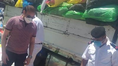 البيئة تشن حملة على مخزن تجميع مخلفات طبية بالفسطاط