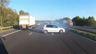 كاميرات السيارات.. العين الحقيقية وراء رصد  الحوادث | فيديو