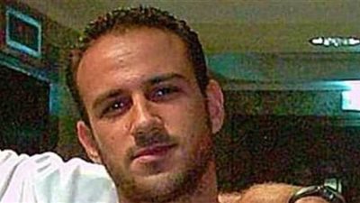 أحمد مكي يستعيد ذكريات الدراسة بصورة جديدة