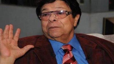 محمد إمام ينعي الفنان إبراهيم نصر