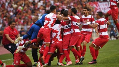 تمرد اللاعبين والإضراب يهدد الأفريقي التونسي قبل استئناف الدوري
