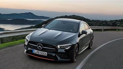 إزاحة التمويهات عن سيارات مرسيدس الجديدة