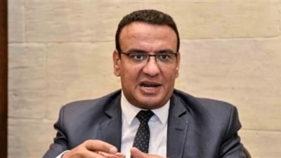 متحدث البرلمان يعود لممارسه عمله بعد تعرضه لحادث سيارة