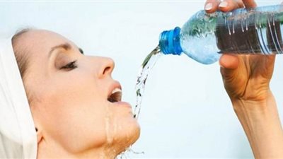 مع ارتفاع درجات الحرارة.. بطاريات الماء تجنبك العطش أثناء الصيام