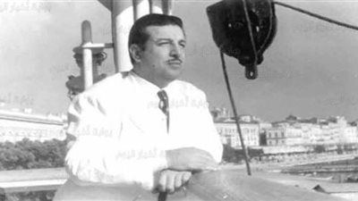 من شراء عمارة إلى الابتلاء بالمرض.. أمنيات أنور وجدي فتى الشاشة الأول