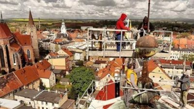 بولندا تعثر على أقدم كبسولة زمنية بأوروبا داخل إحدي الكنائس