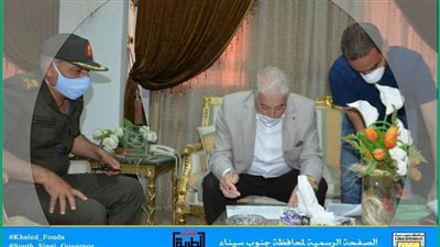 محافظ جنوب سيناء يصدق على 14 عقد تقنين بمدينة دهب