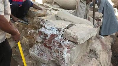 تعاني من أخطاء الترميم منذ 50 عاما.. الآثار تحل مشكلة تماثيل الكباش بمعبد الكرنك