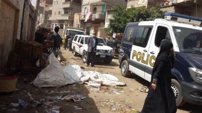 أجهزة الشرقية تفض 12 سوقا بالقوة لمواجهة فيروس كورونا | صور