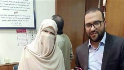 محافظ الشرقية يهنئ أسرة تعافت من فيروس كورونا | صور