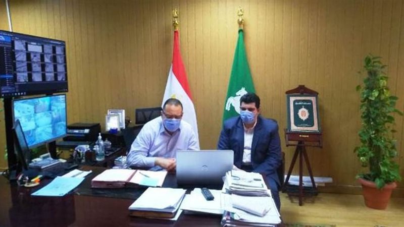 عبر تقنية الفيديو