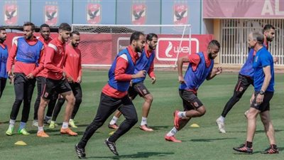 فايلر يتسلم تقريرا عن أوزان لاعبي الأهلي في نهاية رمضان