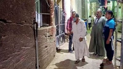 حملات نظافة وإزالة بناء مخالف بالتزامن مع أعمال الرش والتطهير في المنيا