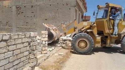 حملة مكبرة للتصدى للتعديات على أملاك الدولة بغرب الإسكندرية | صور