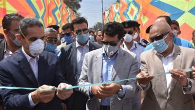 وزير الرياضة يفتتح 3 ملاعب جديدة بالغربية