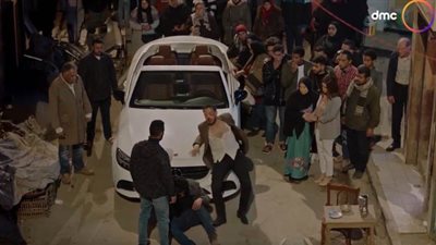 شاهد.. لحظة انتقام محمد رمضان من إخوته في 