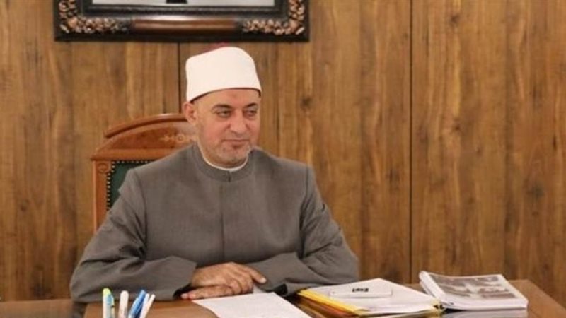 الدكتورنظير عياد