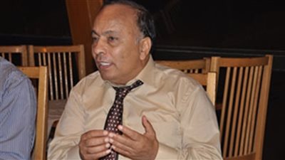 الضرائب تتراجع عن رفع الحجز عن الإسماعيلى بسبب أبوالسعود